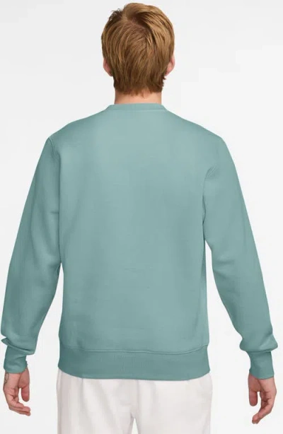 Nike Club Brushed Fleece Crewneck Sweatshirt In Blue