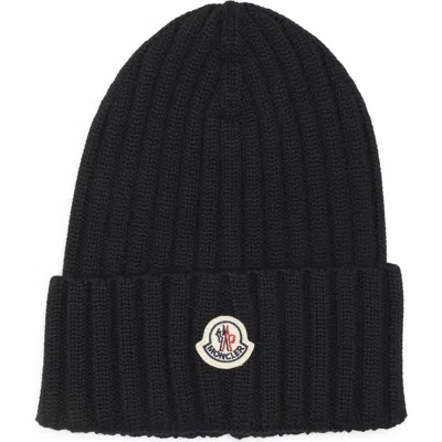 Moncler Logo Patch Cuff Virgin Wool Rib Beanie In Black