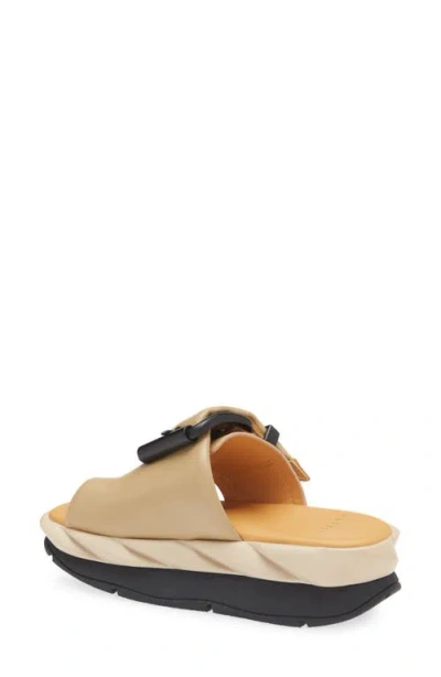 4ccccees Mellow Glow Toe Loop Platform Sandal In Brown