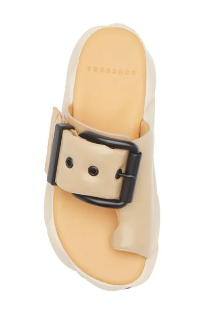 4ccccees Mellow Glow Toe Loop Platform Sandal In Brown