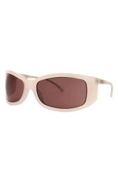 Dezi Slim Thique Wrap Sunglasses In Neutral