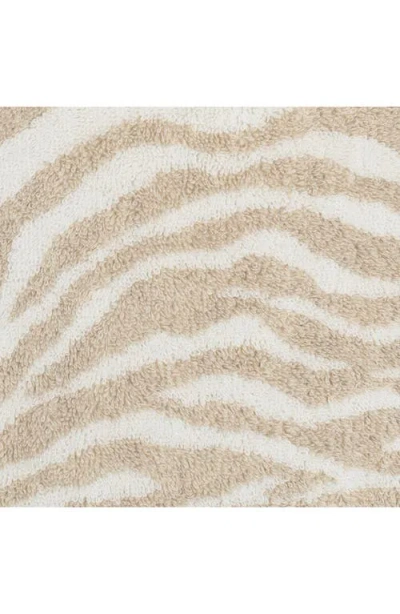 Matouk Regine Washcloth In Neutral