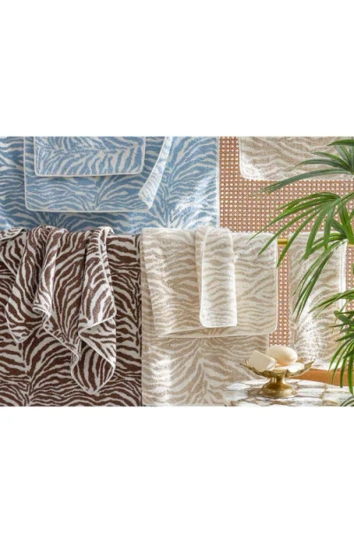 Matouk Regine Washcloth In Neutral