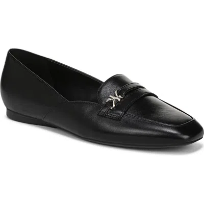 Naturalizer Create Penny Loafer In Black