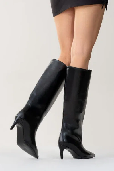 Prologue Shoes Cassandra High Heel Boot In Black