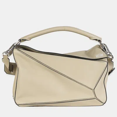 Pre-owned Loewe Sand Smooth Calfskin Medium Puzzle Bag