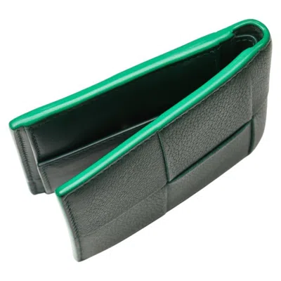 Pre-owned Bottega Veneta Emerald Green Leather Wallet (bi-fold) ()