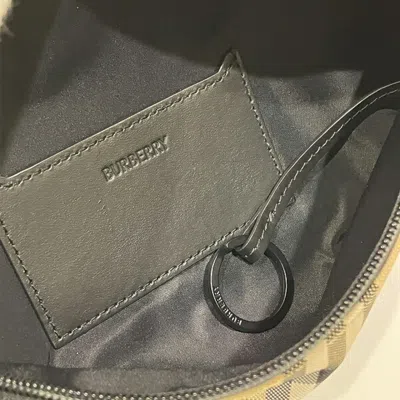 Pre-owned Burberry Beige Black Red Color Nylon Leather Fanny Pack Sling Bag ()