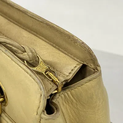 Pre-owned Chanel Beige Leather Shoulder Bag () In Sand