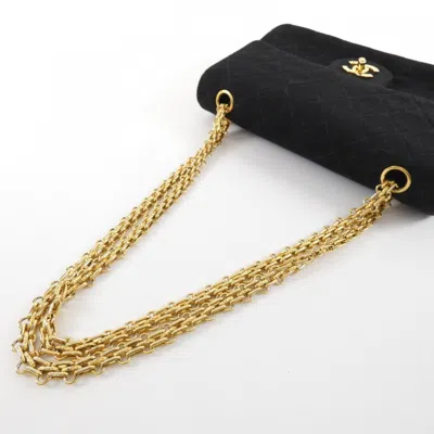Pre-owned Chanel Black Canvas Shoulder Bag ()