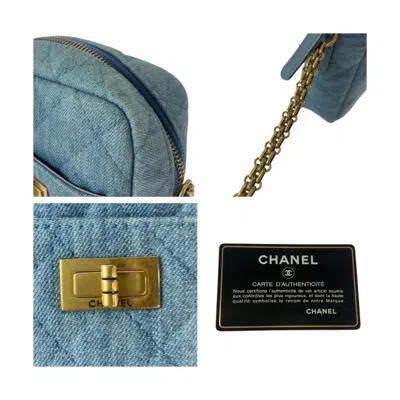 Pre-owned Chanel Blue Denim Pochette Shoulder Bag ()