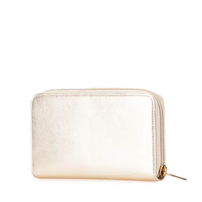 Pre-owned Chanel Gold Leather Long Wallet (bi-fold) ()