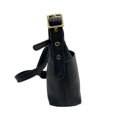 Pre-owned Coach Black Leather Pochette Shoulder Bag ()