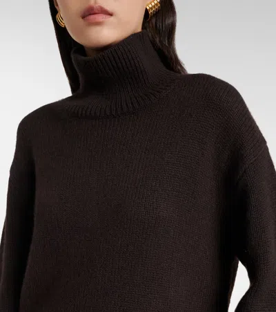 Lisa Yang Fleur Cashmere Turtleneck Sweater In Brown