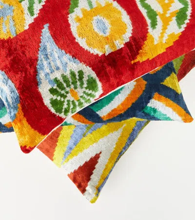 Les-ottomans Silk And Cotton Velvet Cushion In Red