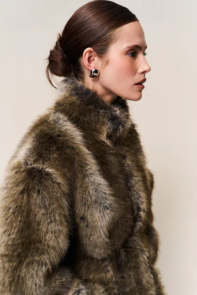 Danielle Guizio Ny Monroe Fur Coat In Black