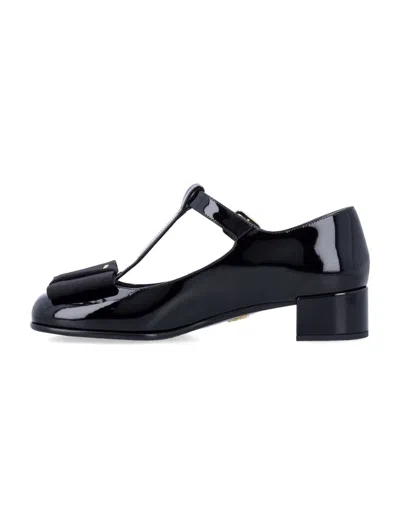Prada Black Leather Ballet Flats In Black