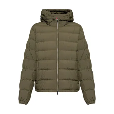 Moncler Laveraet Short Down Jacket With Hood In Green