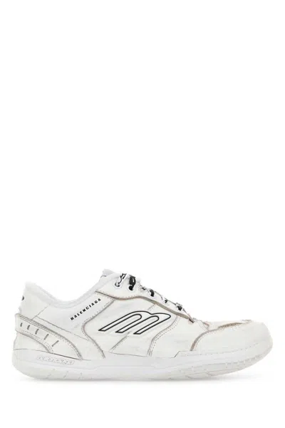 Balenciaga Women Hamptons Worn-out Leather Low-top Sneakers In Neutral