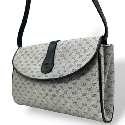 Pre-owned Gucci Navy Pvc Leather Shoulder Bag () In Blue