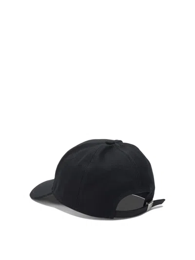 Sacai Black Baseball Cap With Logo Patch In Black