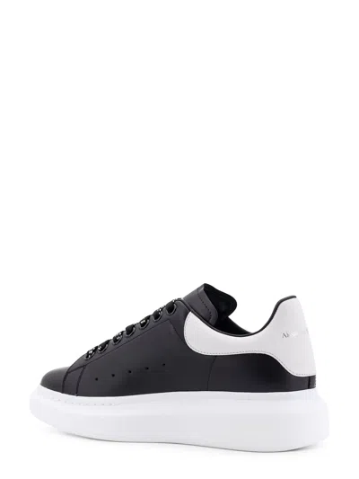 Alexander Mcqueen Larry Leather Sneakers With Logo Detail In Black