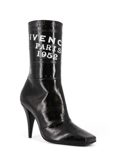 Givenchy Sliced Square Patent Leather Ankle Boots In Black