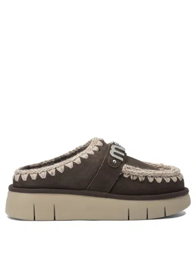 Mou Bounce Clog Slipper-mule In Brown Suede In Brown