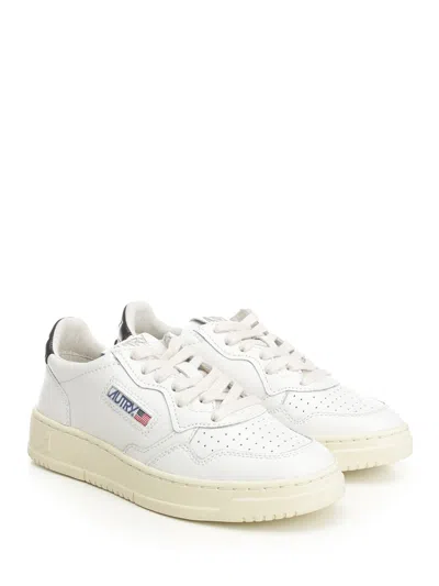 Autry Medalist Low Sneakers White In Multi