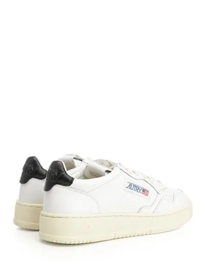 Autry Medalist Low Sneakers White In Multi