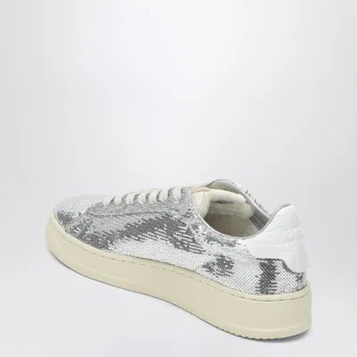 Autry Dallas Low Sparkling Sneakers In Silver And White Sequins Shoes In Silver