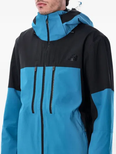 The North Face Chakal Jkt In Blue