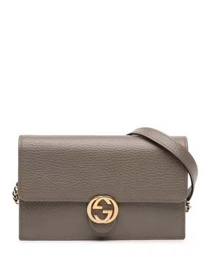 Pre-owned Gucci 2016-2025 Interlocking G Dollar Calfskin Wallet On Chain Crossbody Bag In Gray