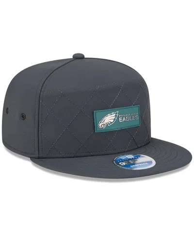 New Era Men's Charcoal Philadelphia Eagles 2025 Sideline Cold Weather Split Panel 9fifty Snapback Hat In Gray