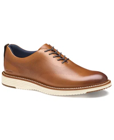 Johnston & Murphy Upton Perforated Plain Toe Oxford In Brown