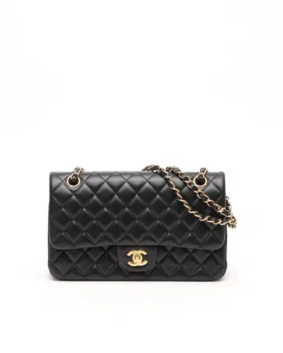 Pre-owned Chanel Classic Medium Double Flap Bag In Black