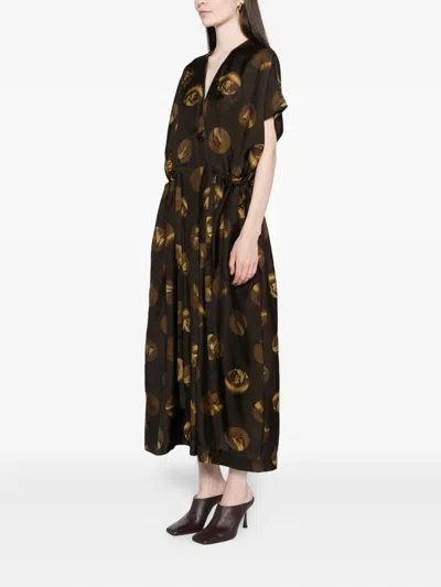 Uma Wang Oversized Midi Dress Graphic Print In Brown