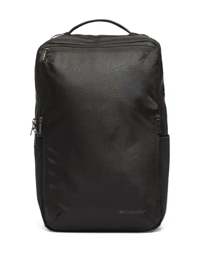 Columbia Star Range™ Zip Medium Backpack In Black