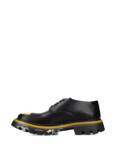Premiata Toe Detail Lug-sole Peckham Shoes In Black