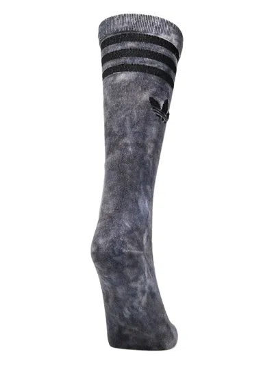 Adidas Originals Tie-dye Logo-detail Socks (pack Of Two) In Gray