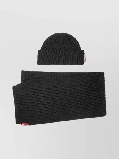 Dsquared2 Set Aus Gerippter Beanie Und Schal In Black