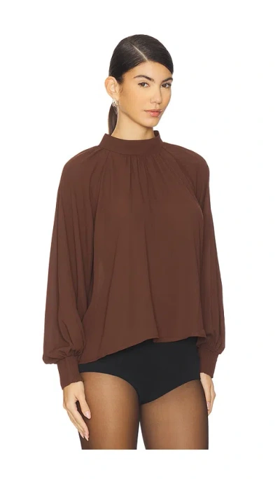 Astr Sabelle Top In Brown