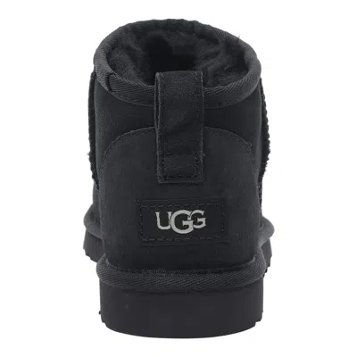 Ugg Minimalist Low-cut Ankle Boot With Textured Grip Sole In Black