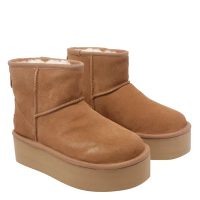Ugg 50mm Classic Mini Platform Logo-patch Boots In Brown