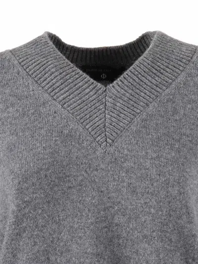 Phi Fdl School V In Gray