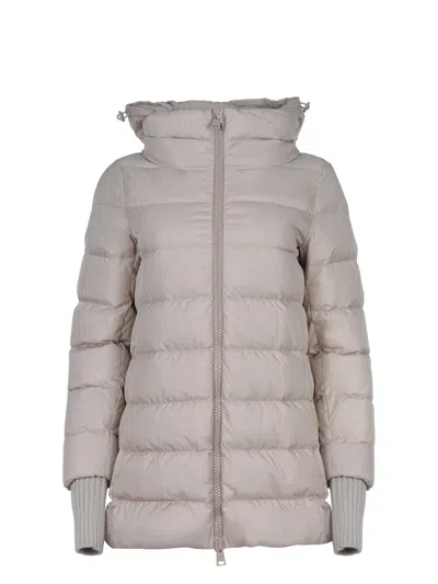Herno A-shape Chamoix Down Jacket In Neutral