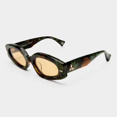 Le Specs Lunar