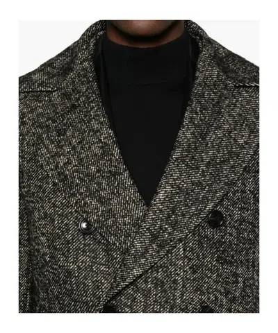 Tagliatore Long Sleeve Coat Notched Lapels Pockets In Black