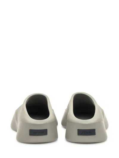 Fear Of God Logo Patch Slip-on Runner Sneakers In Gray
