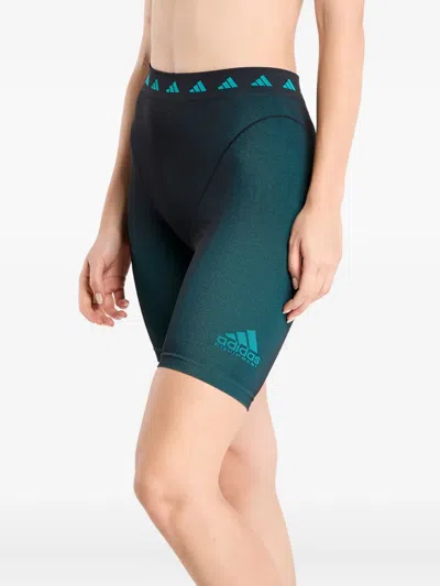 Adidas Originals Eqt Logo-detail Shorts In Green